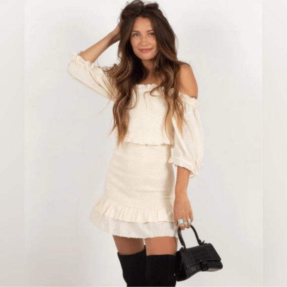 Cleobella Debbie Cream Smocked Off The shoulder Eyelet Mini Dress size Small - Picture 2 of 12